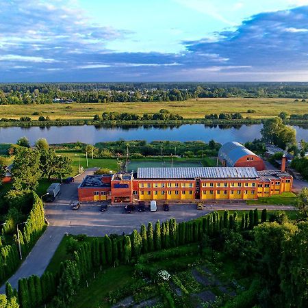 Motel Akva Jelgava Exterior foto