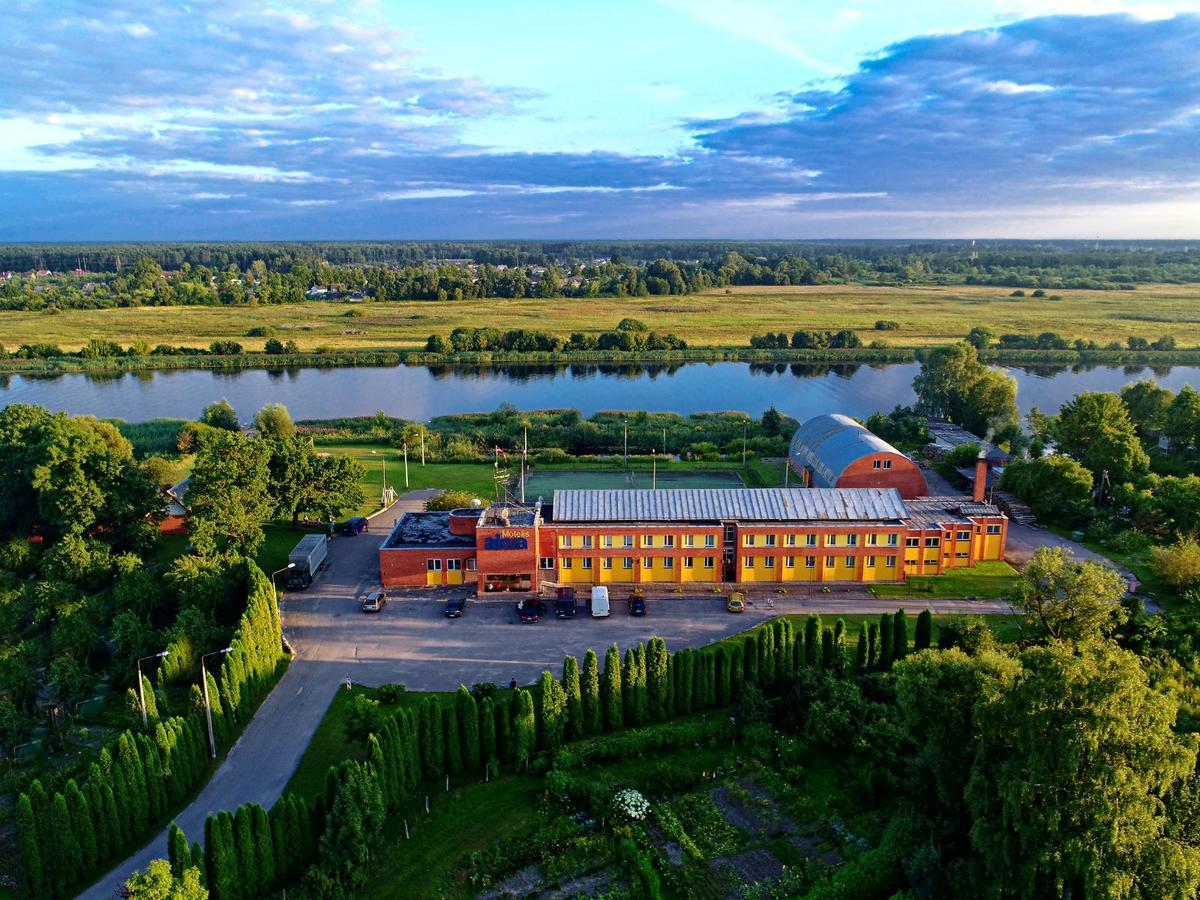 Motel Akva Jelgava Exterior foto